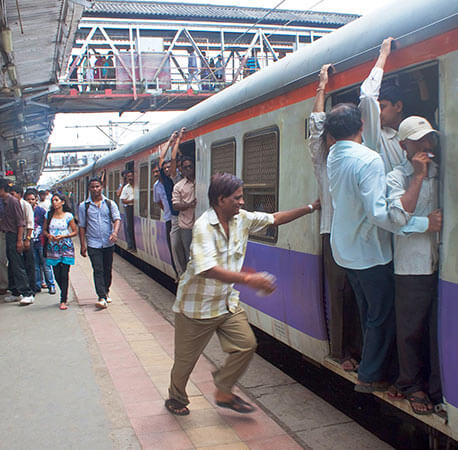 Navi-Mumbai-local-train