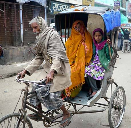 three-wheel-bicycle-taxis-as-regular-transport-patna